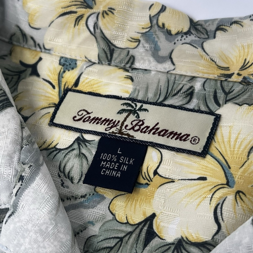 Tommy Bahama Large Yellow Hibiscus Palm Tree Tropical Silk Button Up Camp Shirt - Picture 5 of 7